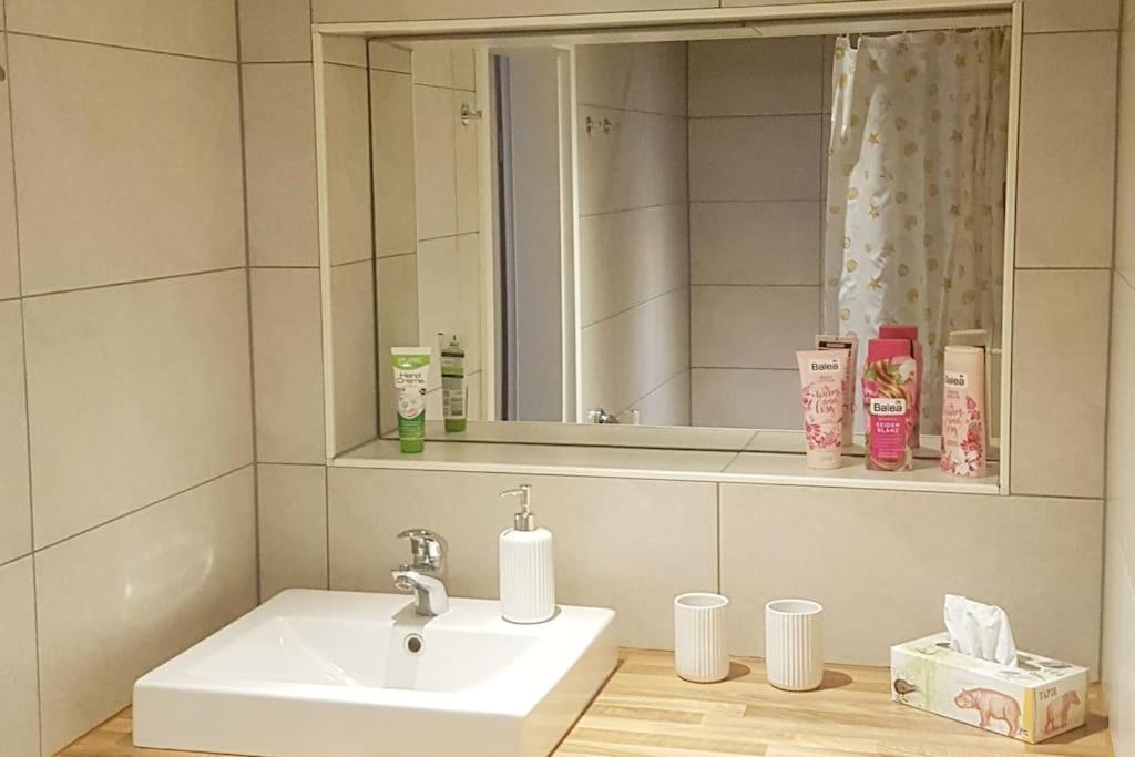Ferienwohnung Zwischen Weinheim Und Hemsbach Εξωτερικό φωτογραφία